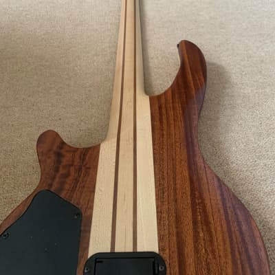 Tanglewood Canyon 3 4 String Long Scale Electric Bass Guitar image 11