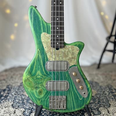 ペリカン BACCI MARLEO Ⅴ STRINGS 34 Bacci Marleo V String 34” Blue Capri Passive Bass [New