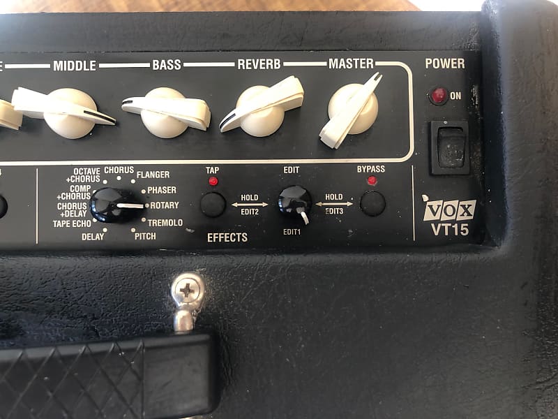 Vox Valvetronix VT15 | Reverb