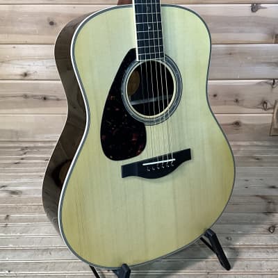 Yamaha LL16 ARE Left-Handed Acoustic Guitar - Natural image 1