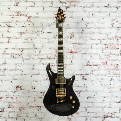 Warrior Instruments Soldier Electric Guitar, Rick Derringer Signed, Black w/ Case x1USA (USED) image 2