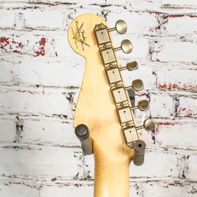 Fender - Custom Shop Limited Edition Tyler Bryant Signature "Pinky" - Stratocaster® Electric Guitar - Relic® - Aged Shell Pink - w/ Hardshell Case - xB077 (USED) image 6