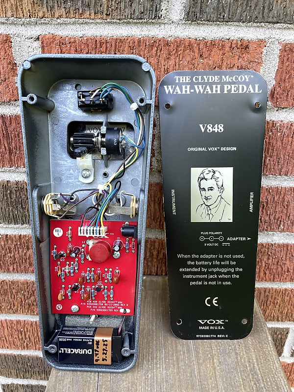 The VOX Showroom -- Vox V848 Clyde McCoy Wah Wah Pedal
