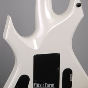 B.C. Rich n.j. warlock 1980's White electric guitar made in