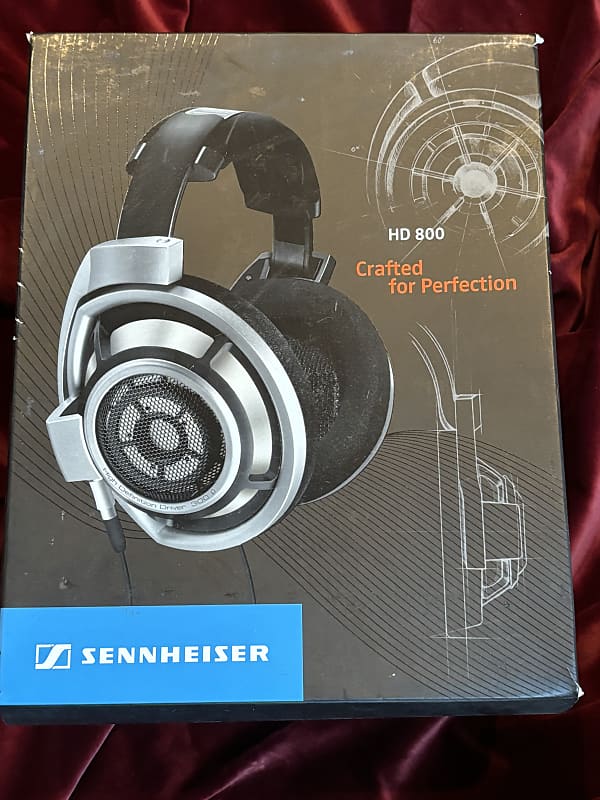 Sennheiser HD 800 Headphones | Reverb