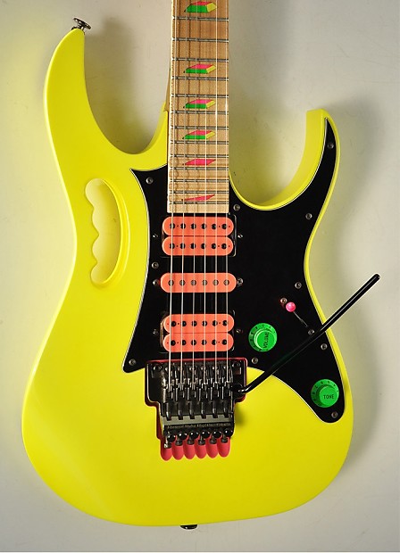 1990 Ibanez Steve Vai JEM777DY Desert Yellow ~~MINTY