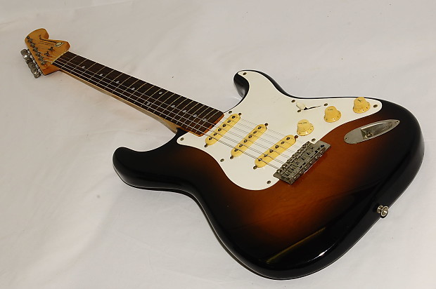 Excellent Fernandes FST-60 Stone Logo Electric Guitar Ref.No Excellent Fernandes FST-60 Stone Logo Electric Guitar Ref.No
