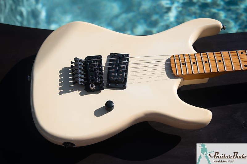 KRAMER STRIKER 100ST ホワイト エレキギター Kramer Striker 100ST :: 1985 :: White | Reverb