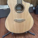 Breedlove Discovery S Concert CE Acoustic Electric Guitar 2021 Natural Gloss.