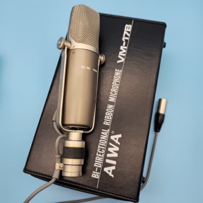 ☆Vintage 1980s Aiwa VM-17B w/ New Ribbon + Original Case