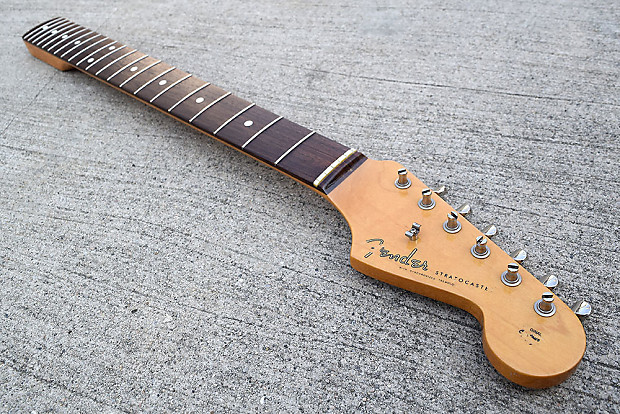 Fender Stratocaster '62 American Vintage Reissue Neck AVRI Strat USA w/  Tuners