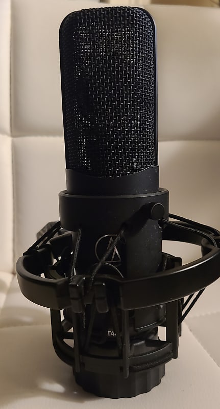 Audio-Technica AT4060 Large Diaphragm Cardioid Tube Condenser Microphone image 1