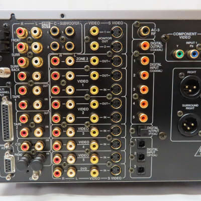 ONKYO Integra AVコントローラー RDC-7 通電確認のみ Onkyo Integra Research RDC-7 AV Controller (Preamplifier