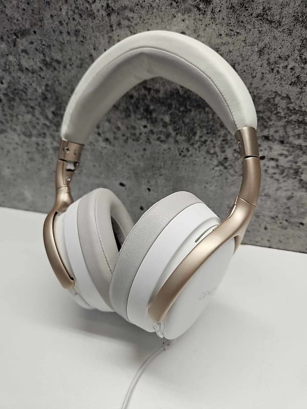 Denon AH-GC25W Noise Cancelling Headphone 2010'S - White & Rose Gold image 1