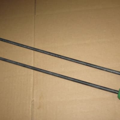new old stock Gambal GPXR1 (UG13GPXR1) Glockenspiel, Bells, Xylophone Percussive Keyboard MALLETS, 1 and 1/4 inch Green Hard Acrylic Flat Ball Heads with Black Synthetic Shafts, with original packaging - from 1990s - early 2000s image 6
