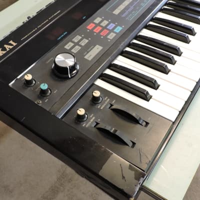 Akai AX-80 Synthesizer Non-Functioning AS-IS image 1