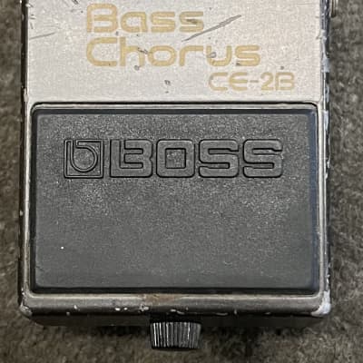 BOSS Bass Chorus CE-2B (ギター用モディファイ) Boss CE 2B Bass Chorus - Mojo Stompboxes - YouTube
