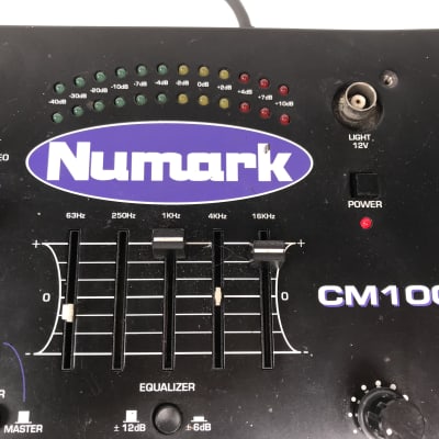 Numark CM100 DJミキサー 800424000000000-00-600x600.jpg
