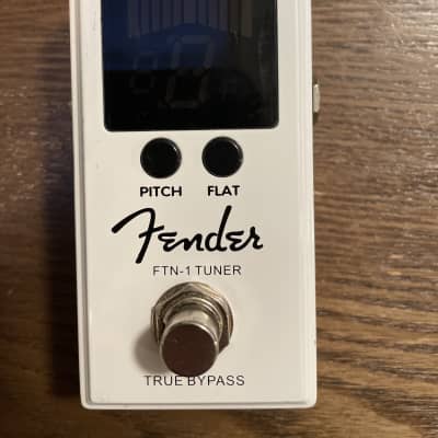 Fender FTN-1 Tuner 2016 - White for sale