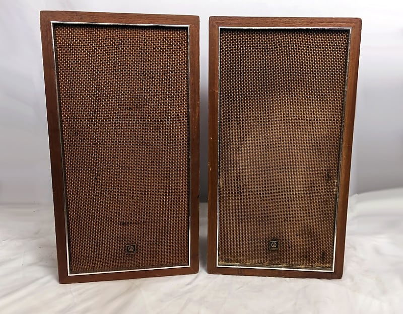 Vintage Pioneer CS-33 Speakers (Pair) Walnut Cabinet - 25 watts Peak Impedance 8 Ohms image 1