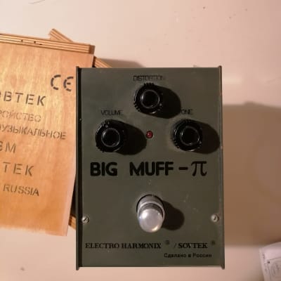 Electro-Harmonix Big Muff Pi V7 (Green Russian) | Reverb