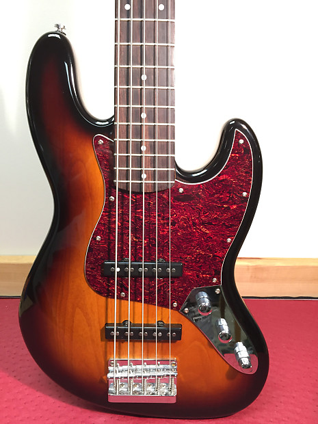KSD Ken Smith Design / Proto-J 5 5弦ベース Ken Smith Design. KSD Proto j 5 Natural Ash - YouTube