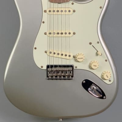 Fender ROBERT CRAY STRATOCASTER-Inca Silver image 2