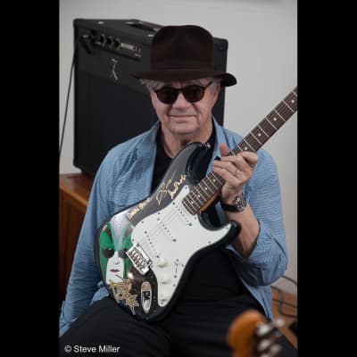 Fender The Joker Standard Stratocaster Steve Miller Collection Black image 12