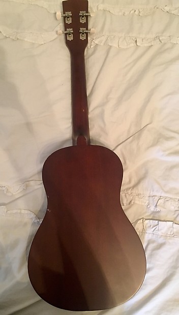 Hilo 2655 Standard Baritone Ukulele 2014 Mahogany Reverb