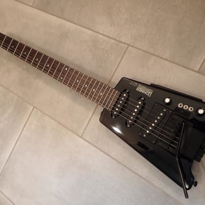 Hohner G3T-BK Headless Guitar black + Steinberger bag & 2 Hohner G3T-BK Headless Guitar black + Steinberger bag & 2