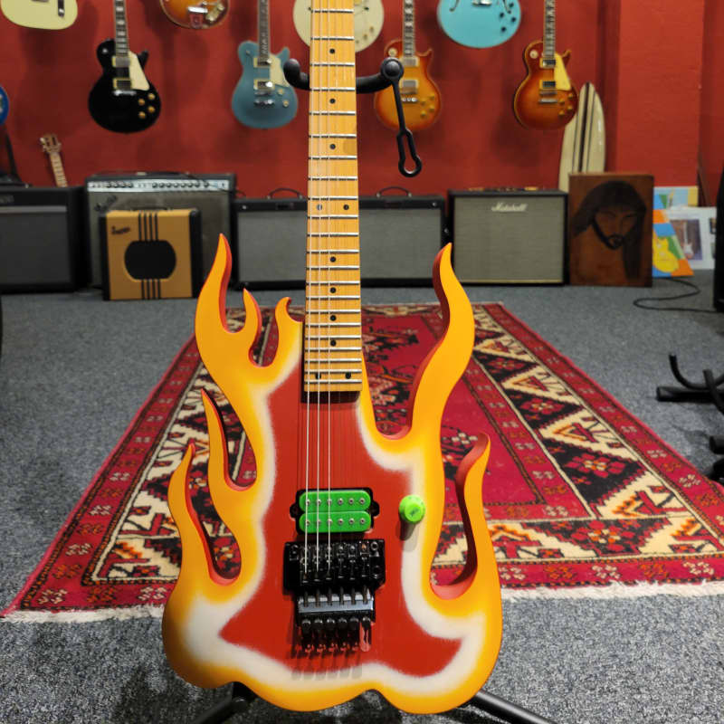 Ibanez Steve Vai Flame 2025 -