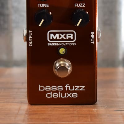 Dunlop MXR M84 Bass Fuzz Deluxe Effect Pedal image 6