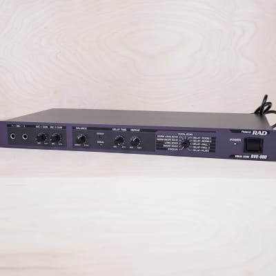Roland RVE-800 Stereo Digital Delay 100V Rack Unit | Reverb