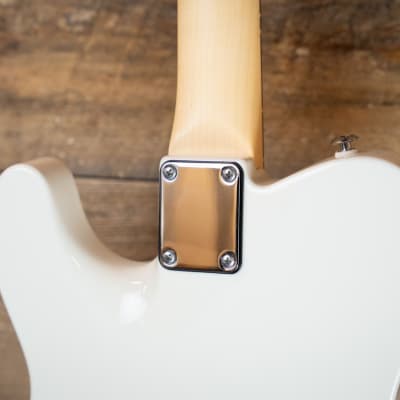 Suhr Custom Alt T in Olympic White/Rosewood Neck & Gig Bag image 7