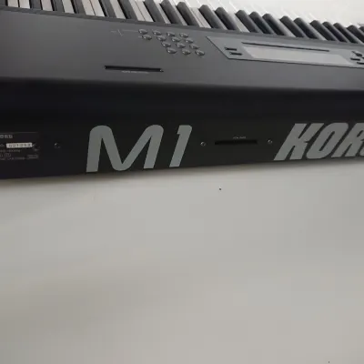 Korg M1