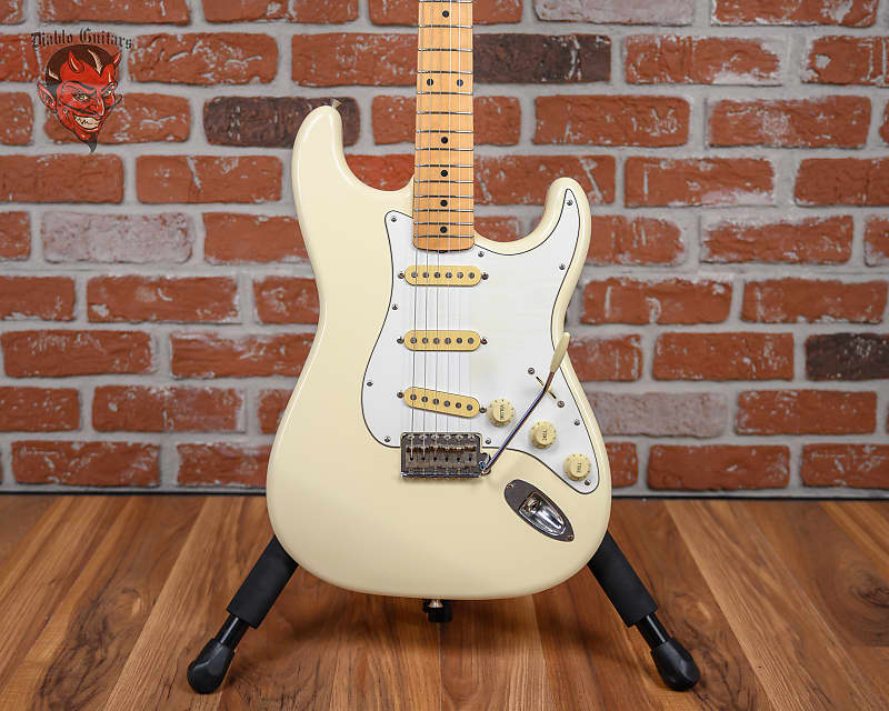 【美品】Fender Stratocaster ST-STD Fender ST-STD Standard Series Stratocaster MIJ | Reverb