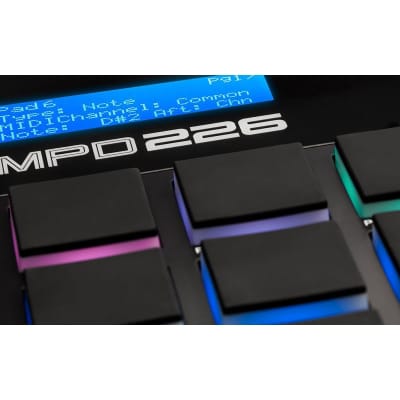 Akai MPD226 Feature-Packed, Highly Playable USB Pad Controller with RGB image 4