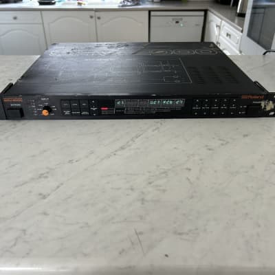 Roland SRV-2000 MIDI Digital Reverb | Reverb Canada