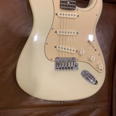 Fender Custom Shop Jeff Beck Stratocaster 2004 - Present - Olympic White image 5