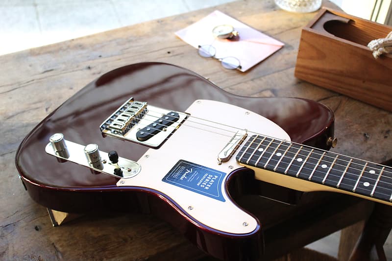 FENDER FENDER
