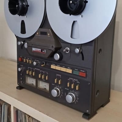 TASCAM 32 1/4 2-Track Reel to Reel Tape Recorder