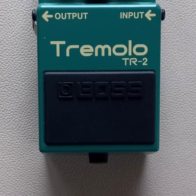 Boss TR-2 Tremolo Effects Pedal TR2 for sale