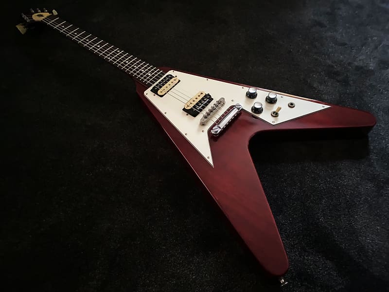 ESP Navigator N-FV Takada Custom Shop Flying V 2006 Cherry