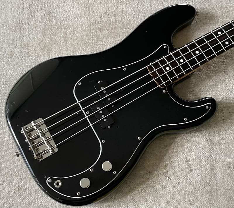 Squier Precision Bass 1984 - 1985