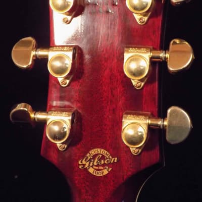 Gibson  ES 355  Custom Shop 2010   curly antique faded cherry image 4