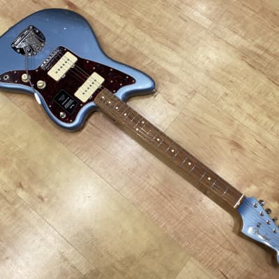 Fender Vintera '60s Jazzmaster - Ice Blue Metallic image 6