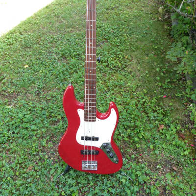 Karera JBC-32 bass guitar  red for sale