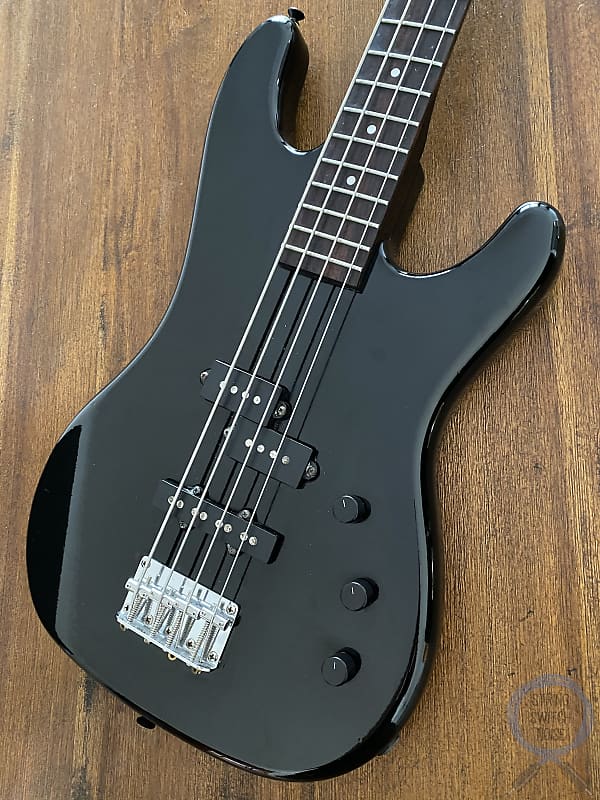 安価 Aria Pro II Bass, Diamond Series, JPJ-400, Black, MIJ, 1989 ベース