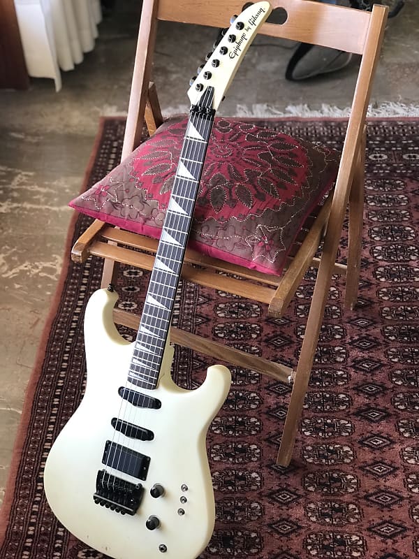 Epiphone by Gibson S-800 1988 - Vintage white