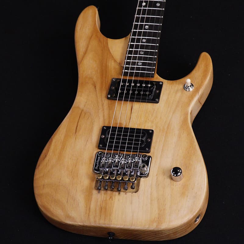 Washburn Nuno Bettencourt Signature N4 MOD Natural Oil Mat [02/20]